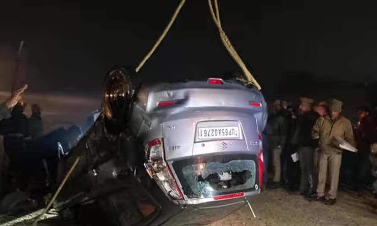 सरमनास नौका घाट से कार फिसलने से व्यक्ति नदी में डूबा