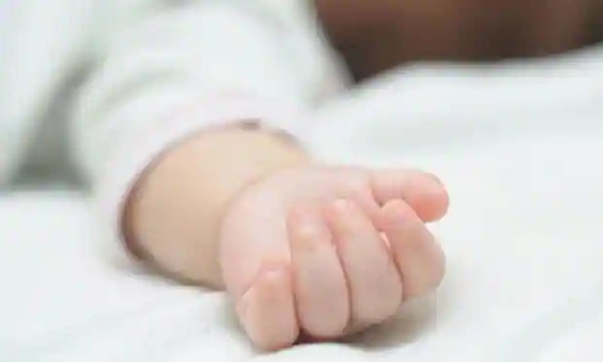 निमहंस में बिस्तर न मिलने से 1.5 साल के बच्चे की मौत