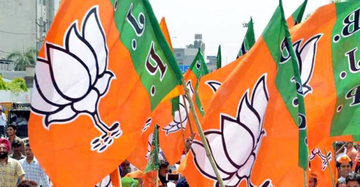 Assam News : भाजपा ने स्वतंत्र रूप से डीएचएसी चुनाव लड़ने का लक्ष्य रखने वाले 15 नेताओं को निष्कासित कर दिया