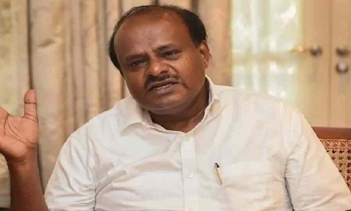 जेडीएस नेता एचडी कुमारस्वामी का दावा- गिर सकती है कर्नाटक में कांग्रेस सरकार