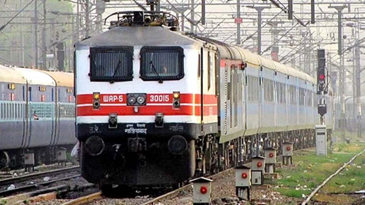 चक्रधरपुर रेल मंडल से चलने वाली 7 ट्रेनों के रूट में बदलाव