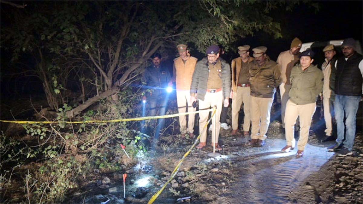 पुलिस मुठभेड़ में दो बदमाशों को लगी गोली, पांच गिरफ्तार