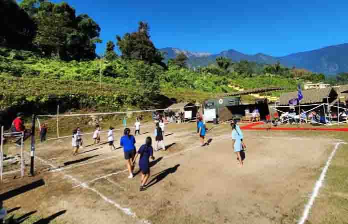 Army organizes border village outreach program
