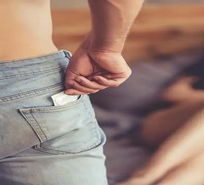 50 से ज्यादा लड़कियों से लाखों रुपए ठगे, कईयों से बनाए शारीरिक संबंध