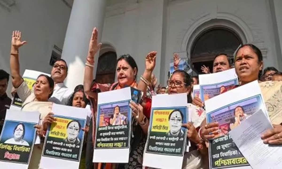 भाजपा विधायकों के खिलाफ राष्ट्रगान का अपमान करने के मामले में शिकायत दर्ज