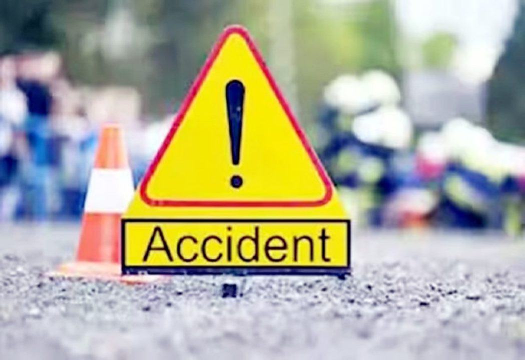 सड़क हादसे में पुलिस कांस्टेबल की मौत