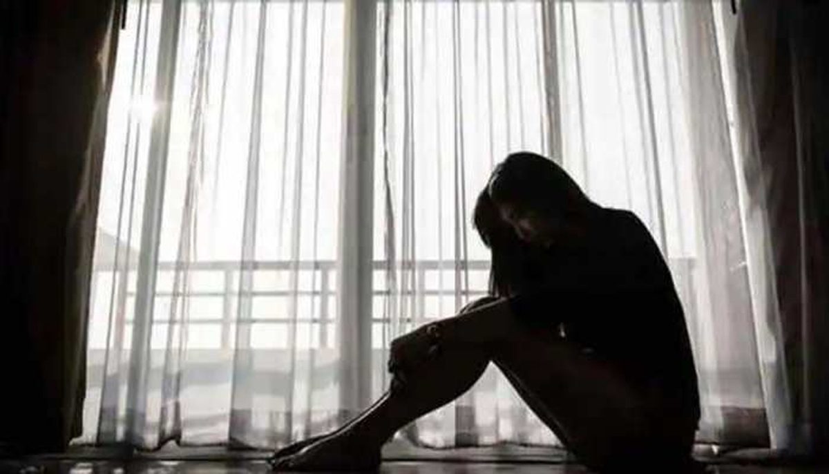 छात्रा ने मौत को लगाया गले, जानें वजह