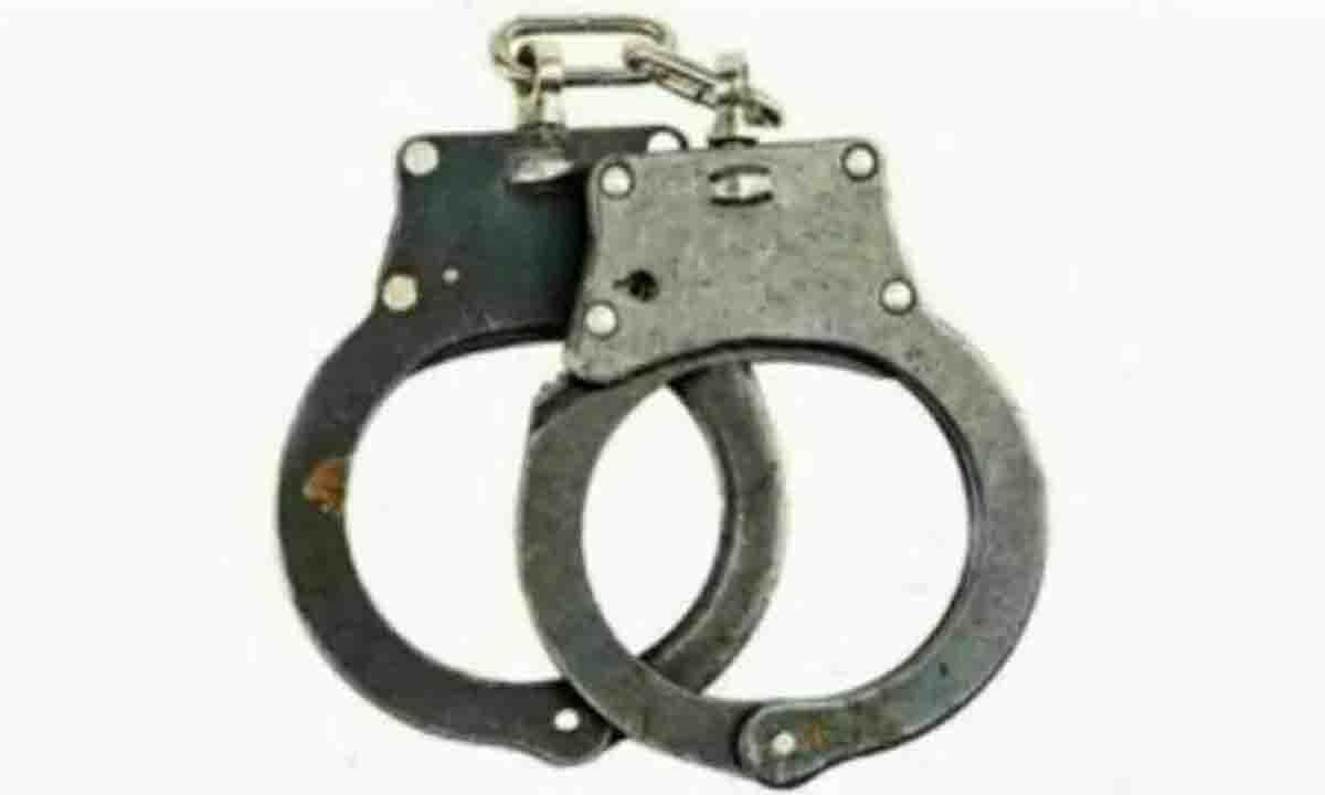 आंध्र प्रदेश के यूट्यूबर को अभिनेता विजय देवरकोंडा के बारे में अफवाह फैलाने के आरोप में गिरफ्तार किया