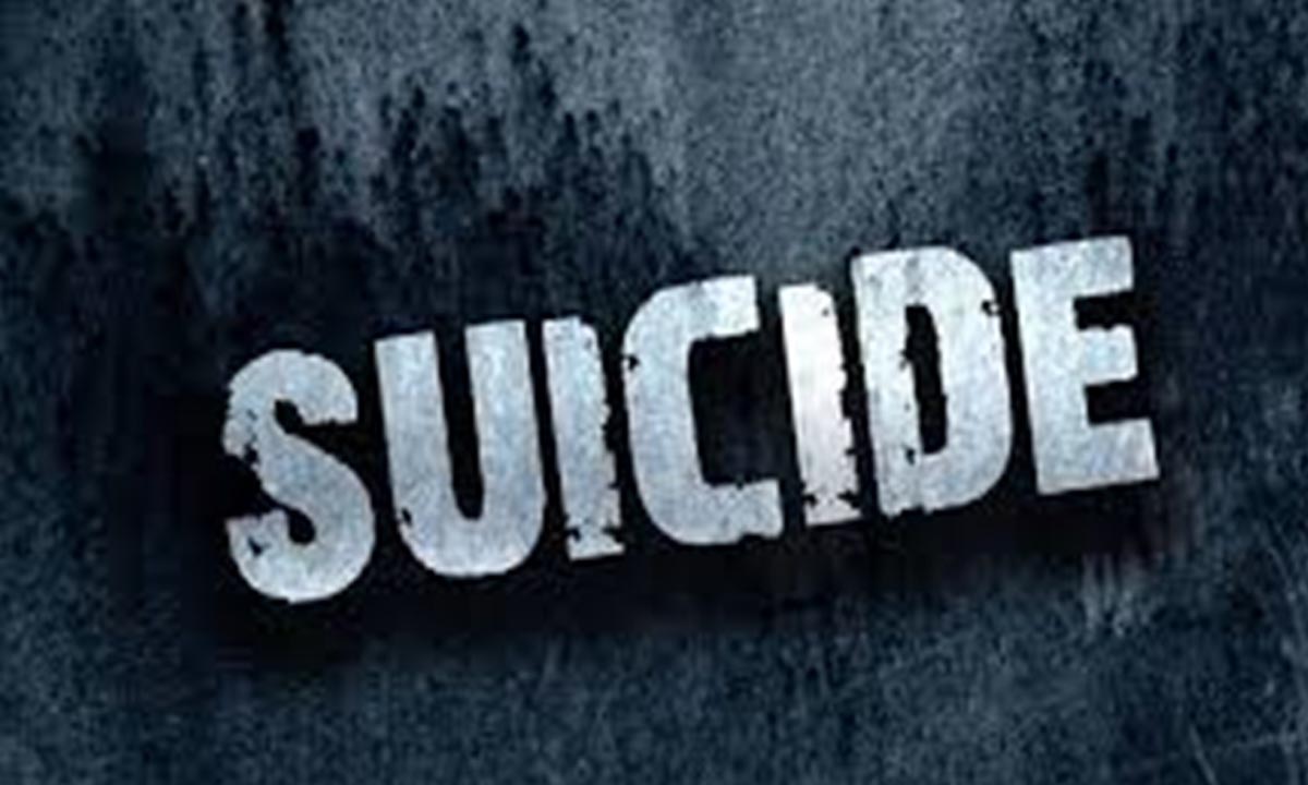 19 वर्षीय छात्र ने छात्रावास की इमारत से कूदकर आत्महत्या किया