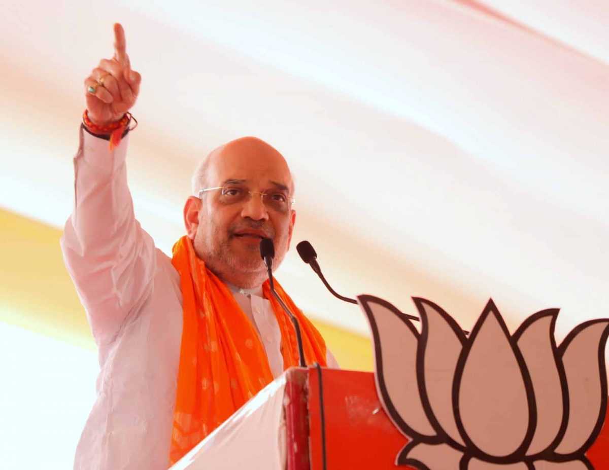 अमित शाह ने कहा, पीएम मोदी ने पूरी संवेदना के साथ विस्थापित परिवारों के आंसू पोंछे
