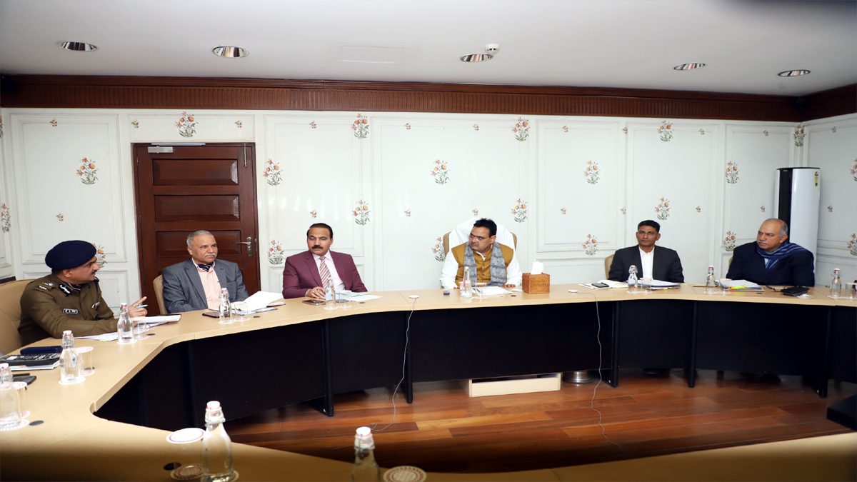 Jaipur : मुख्यमंत्री का महत्वपूर्ण निर्णय— अब नहीं होगा प्रदेश के युवाओं के भविष्य के साथ खिलवाड़