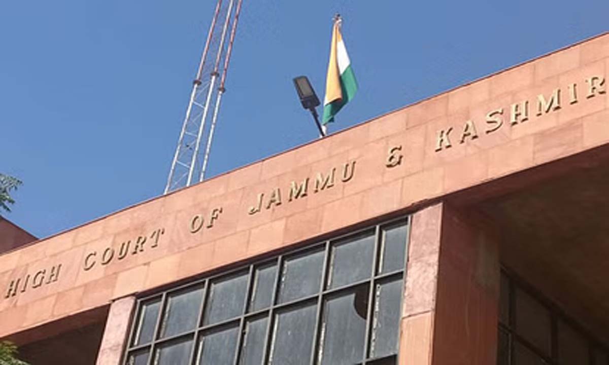 कैट सदस्यों ने जम्मू-कश्मीर हाई कोर्ट बार एसोसिएशन का किया दौरा