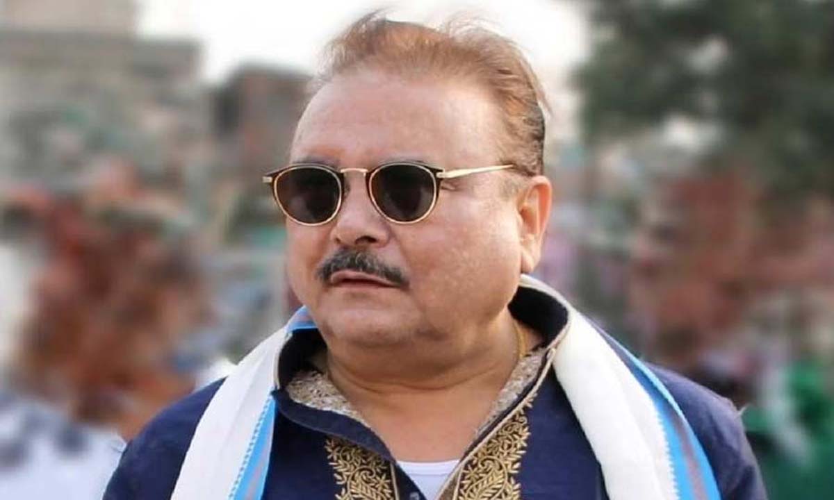 तृणमूल विधायक मदन मित्रा को तेज बुखार, सांस लेने में दिक्कत के बाद अस्पताल में भर्ती कराया गया