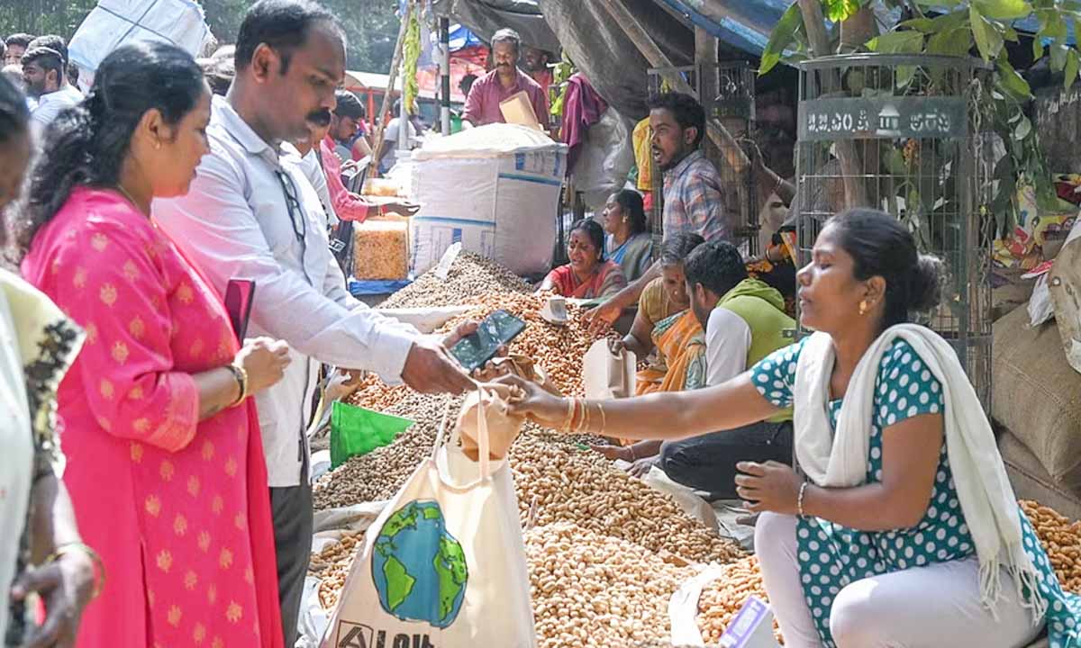 बुल टेम्पल रोड कडलेकाई पैरिश के लिए तैयार