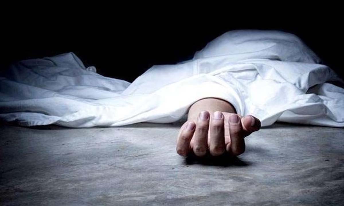 Nagpur: ट्रैफिक सिग्नल पर मिनी बस ने स्कूटर को टक्कर मार दी कॉलेज जा रही लड़की की मौत हो गई