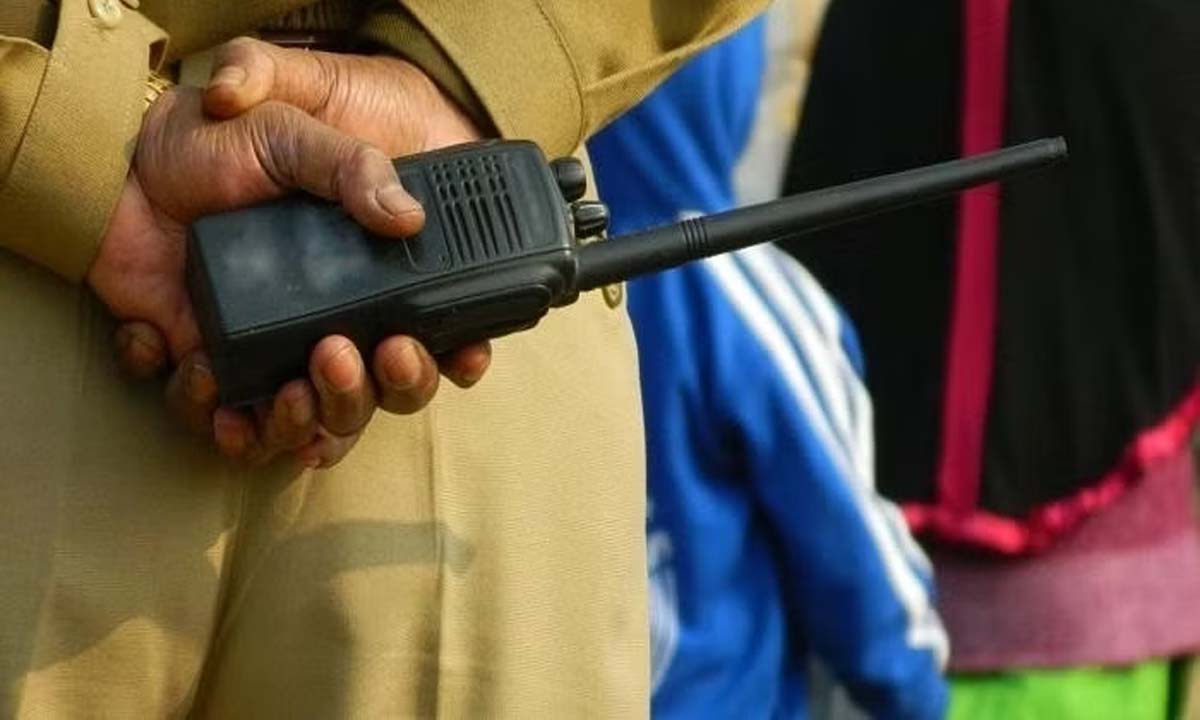 Gujarat: दंगा मामलों से जुड़े 95 गवाहों, वकील, सेवानिवृत्त जज की सुरक्षा वापस ली गई