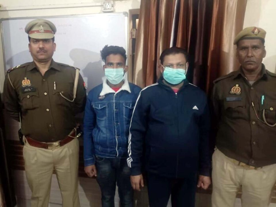 गैंगस्टर एक्ट में वॉछित चल रहे दो गिरफ्तार