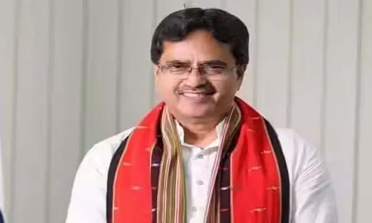 मुख्यमंत्री ने 'भारतीय भाषा दिवस' समारोह से पहले समीक्षा बैठक की अध्यक्षता की