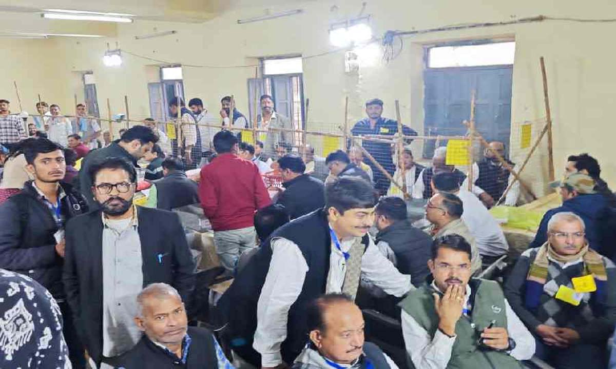 भारत आदिवासी पार्टी के उम्मीदवार राजकुमार रोत ने चोरासी सीट जीती