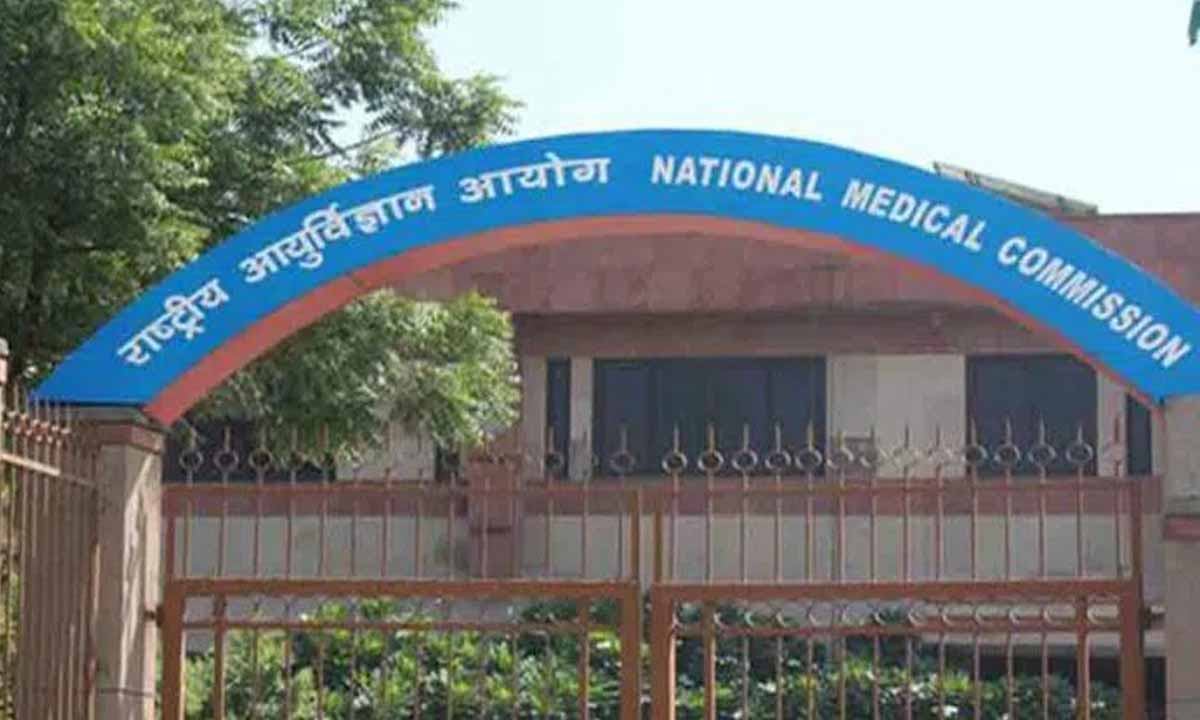 NMC विदेशी मेडिकल स्नातकों को दूसरे देशों में जाने की अनुमति देता