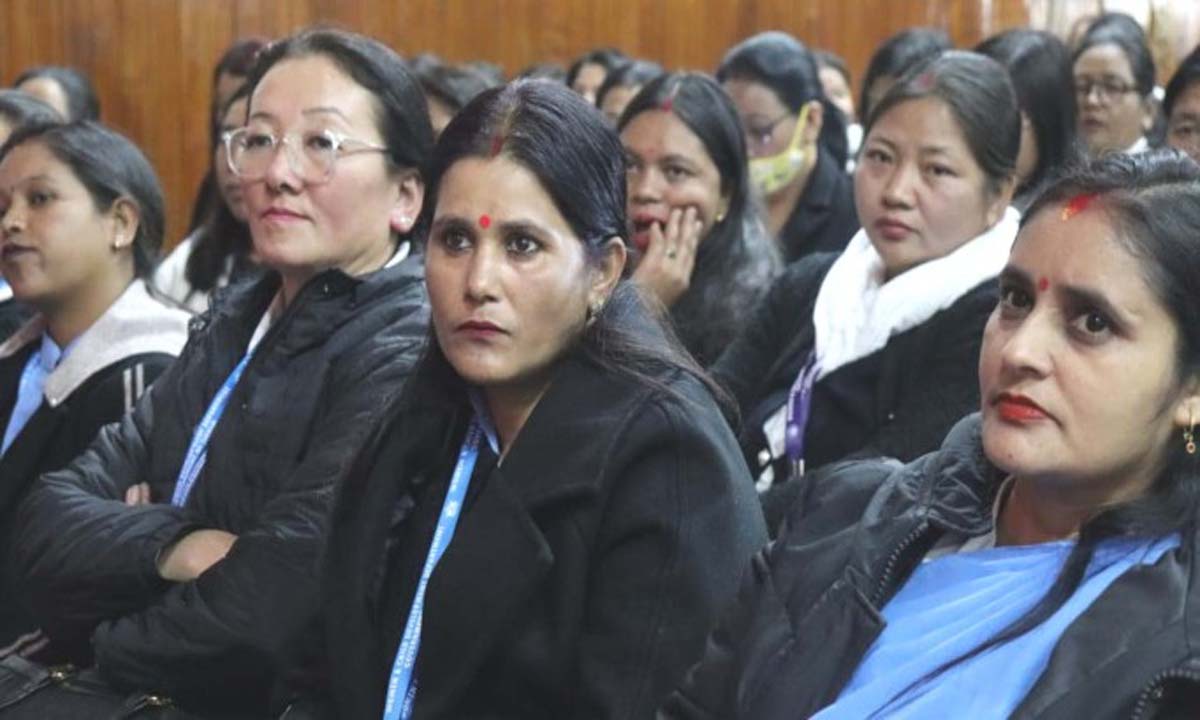 GEYZING: आंगनवाड़ी कार्यकर्ता नौकरी नियमितीकरण को लेकर आशान्वित