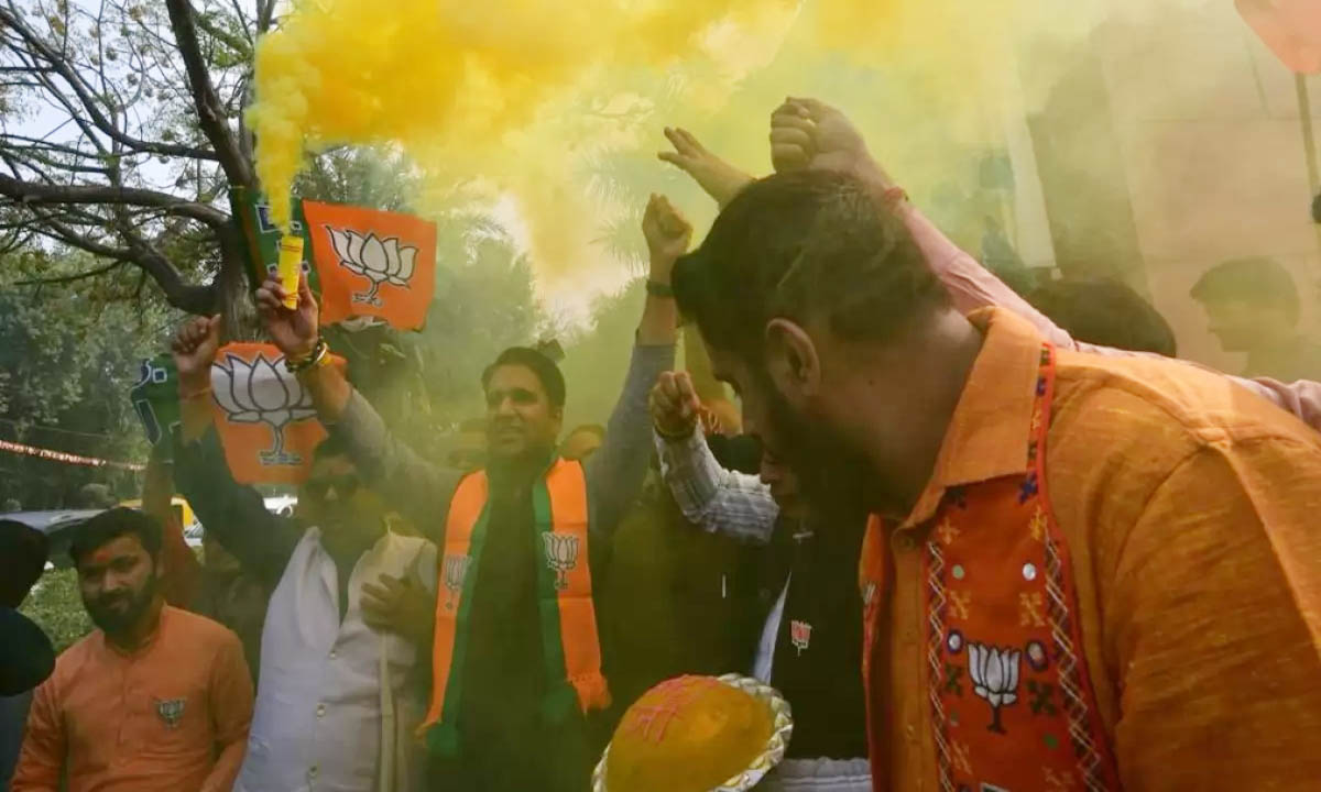 मध्य प्रदेश में कांग्रेस के खिलाफ शिवराज सिंह चौहान ने BJP को मजबूत किया