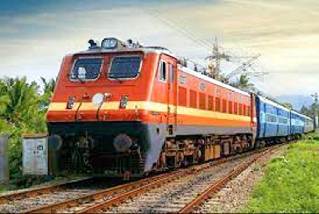 चक्रवाती तूफान का असर, वाडी से नहीं चलेगी इज्तिमा स्पेशल ट्रेन