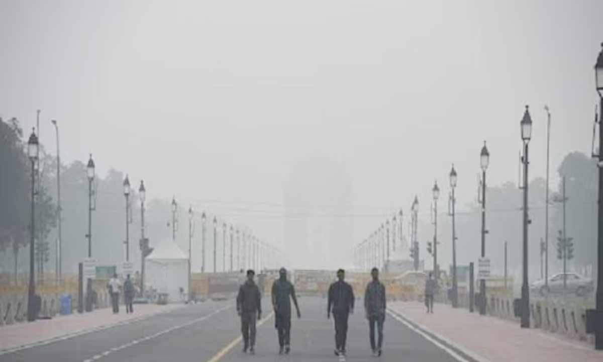 कई इलाकों में हवा की गुणवत्ता 'बहुत खराब' दर्ज की गई