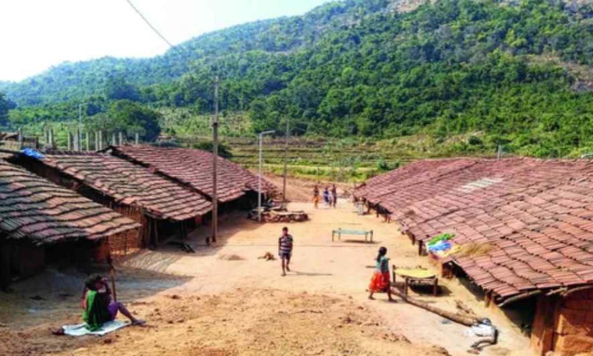 लोगों द्वारा