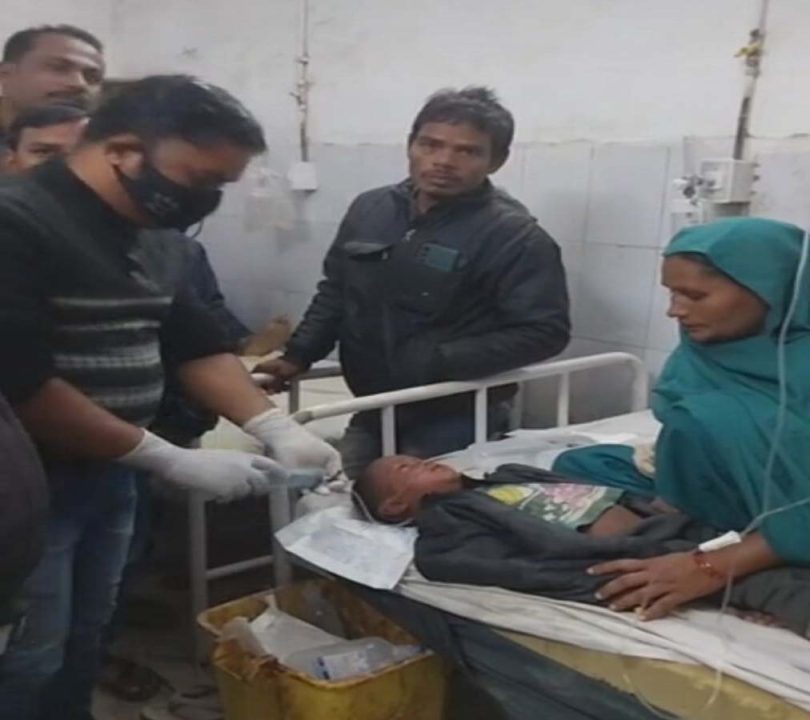 कोल्ड ड्रिंक समझकर दो सगे भाईयों ने पी ली कीटनाशक