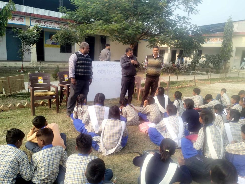 विश्व एड्स दिवस गोष्ठी संपन्न