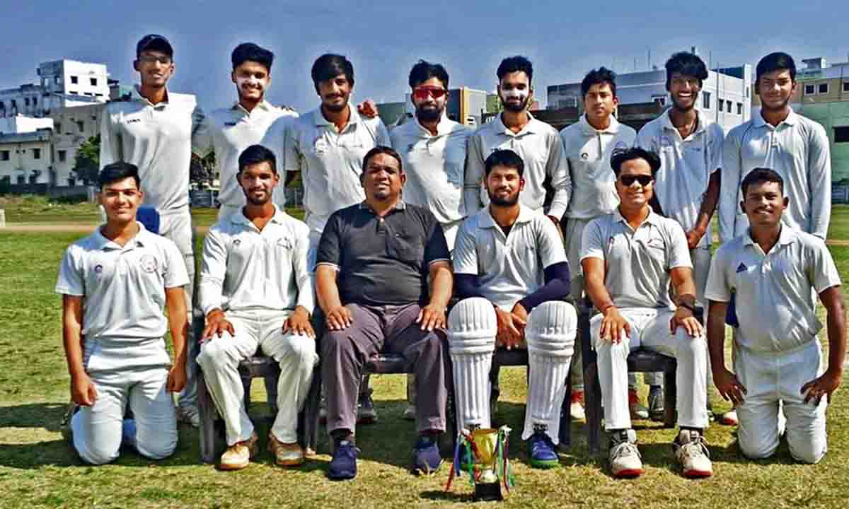 चतुर्य, मणिकांता ने CCOB को विंटर प्रीमियर लीग जूनियर क्रिकेट टूर्नामेंट जीतने में मदद की