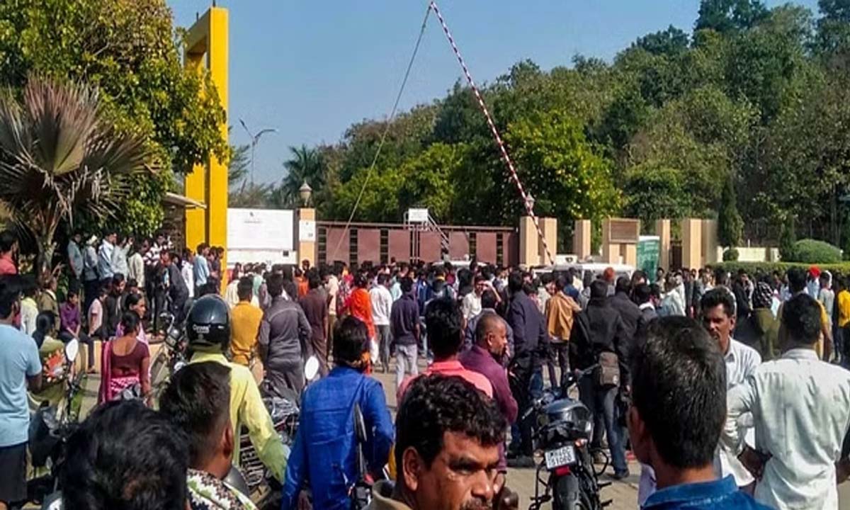 नागपुर में विस्फोटक बनाने वाली फैक्ट्री में विस्फोट से नौ लोगों की मौत