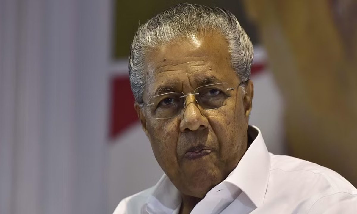 Kerala: राज्यपाल आरिफ को अपने इरादे स्पष्ट करने चाहिए