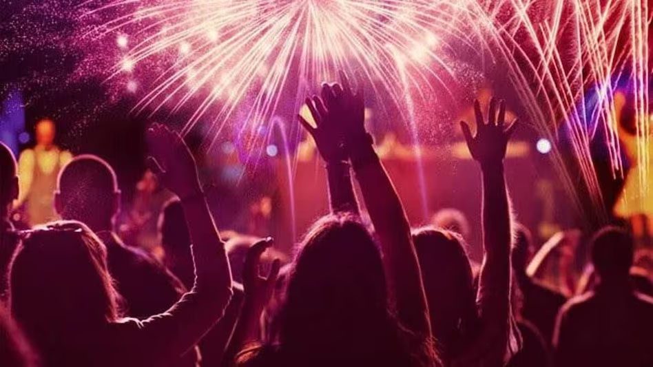 Odisha : नए साल 2024 के लिए भुवनेश्वर में शाम 7 बजे से रात 2 बजे तक सख्त नाकाबंदी और चेकिंग