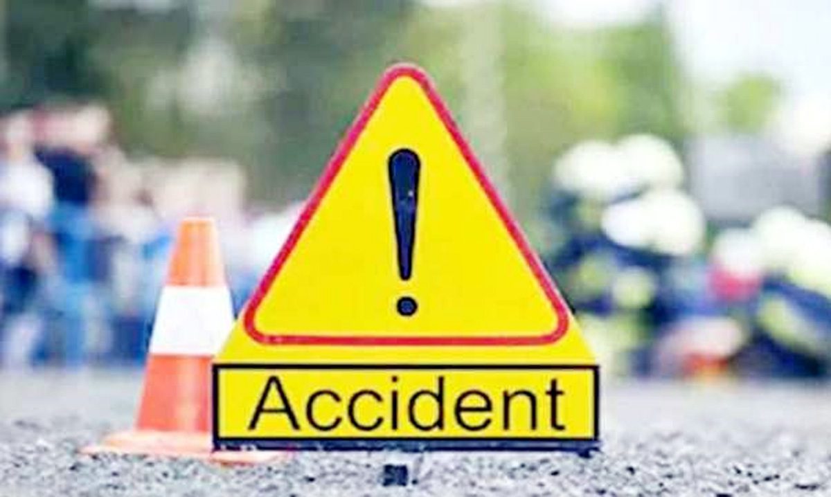 बस का ब्रेक फेल होने पर कूदी महिला, हुई मौत