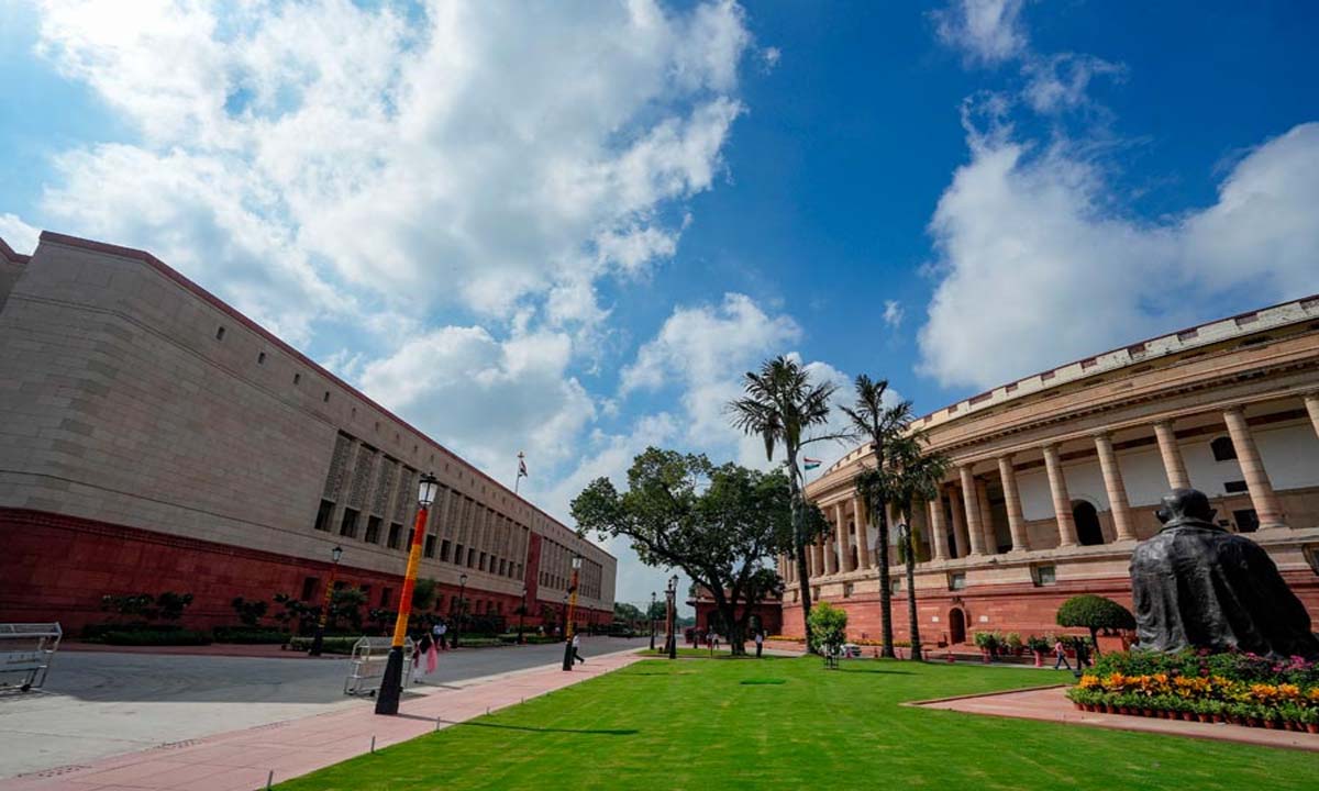 संसद ने तेलंगाना में केंद्रीय जनजातीय विश्वविद्यालय स्थापित करने के लिए विधेयक पारित किया