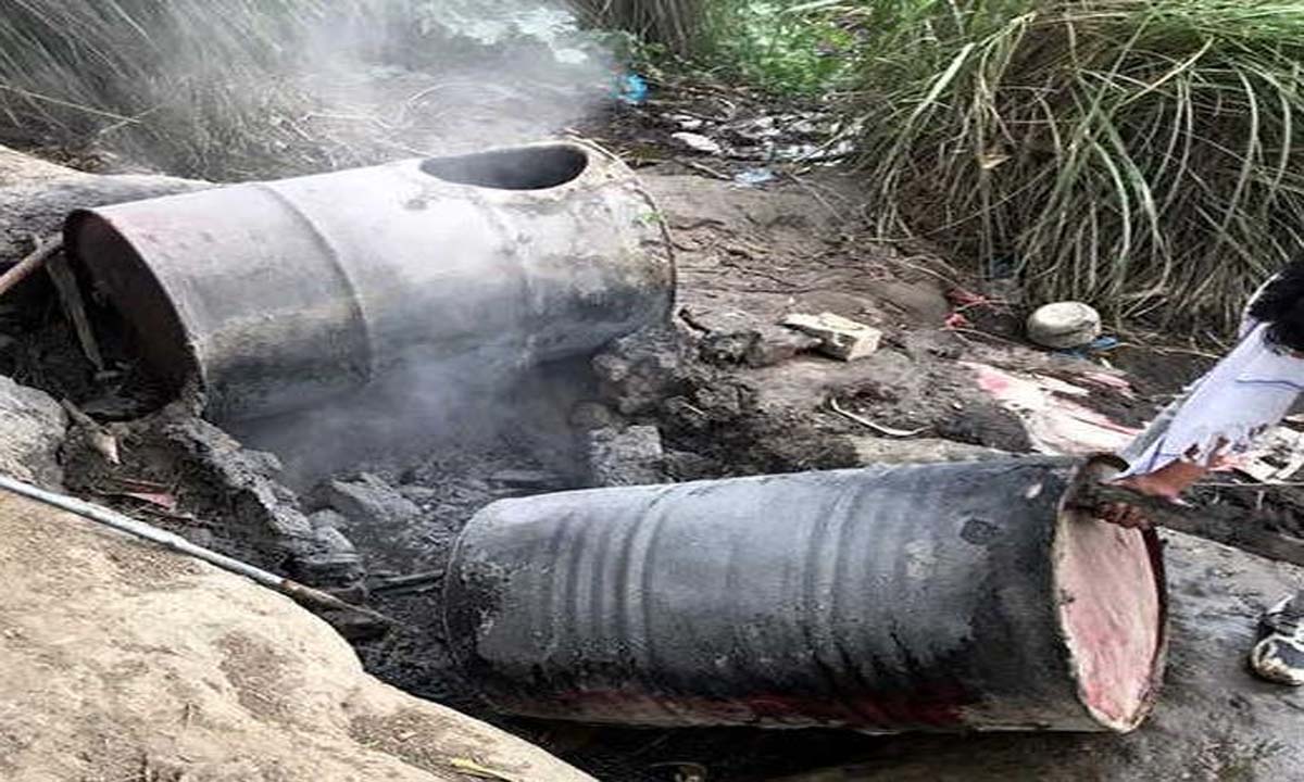 अजनाला गांव में 3,000 किलोग्राम लाहन जब्त किया