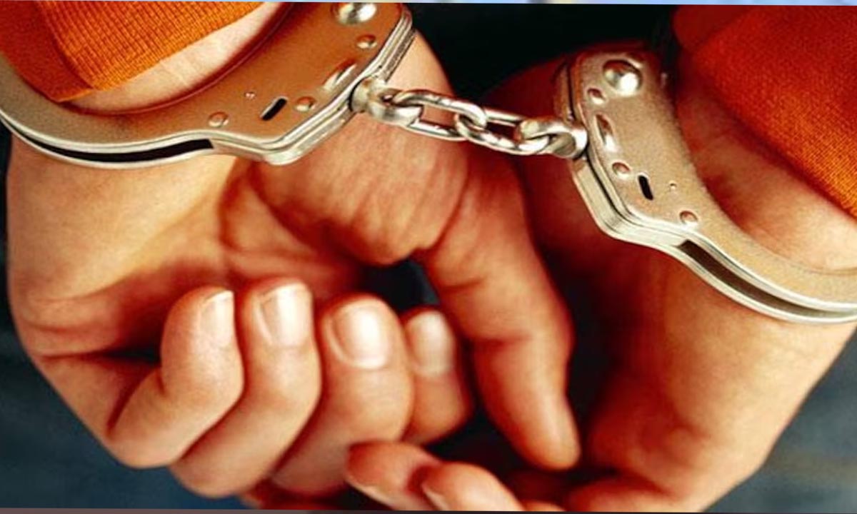 धुबरी पुलिस ने आधा किलोग्राम नकली सोना किया जब्त, 5 गिरफ्तार