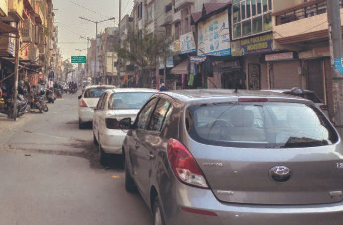Haryana : मल्टीलेवल पार्किंग के बावजूद अंबाला के बाजारों में बड़ी संख्या में वाहन आते हैं