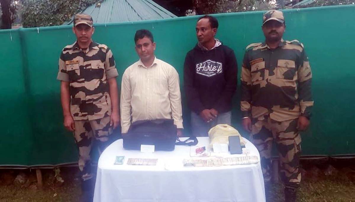 भारत-बांग्लादेश सीमा क्षेत्र से दो बांग्लादेशी धराये