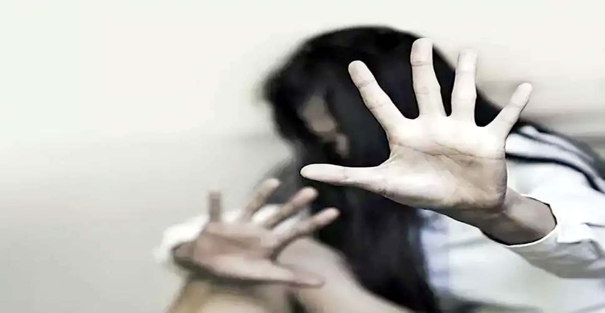 15 साल की नाबालिग से युवक ने की छेड़छाड़,