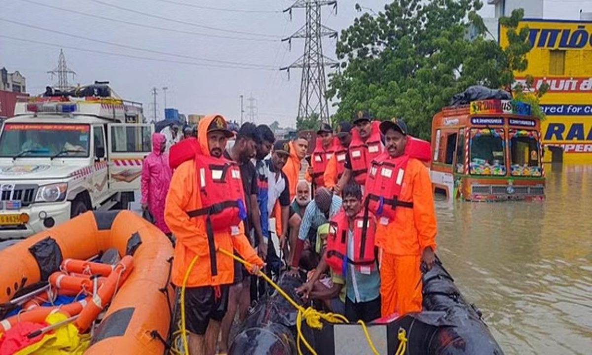केरल सरकार बारिश से प्रभावित तमिलनाडु के लिए कमोडिटी किट के साथ मदद का हाथ बढ़ाएगी