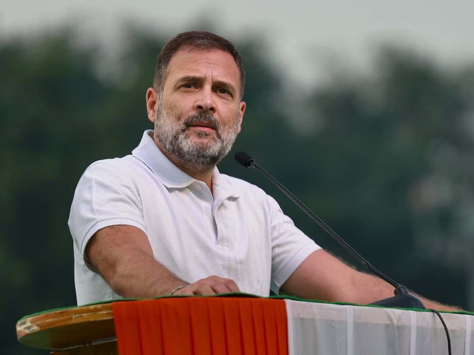 किताब में दावा...कांग्रेस नेता राहुल गांधी को लेकर बड़ा खुलासा
