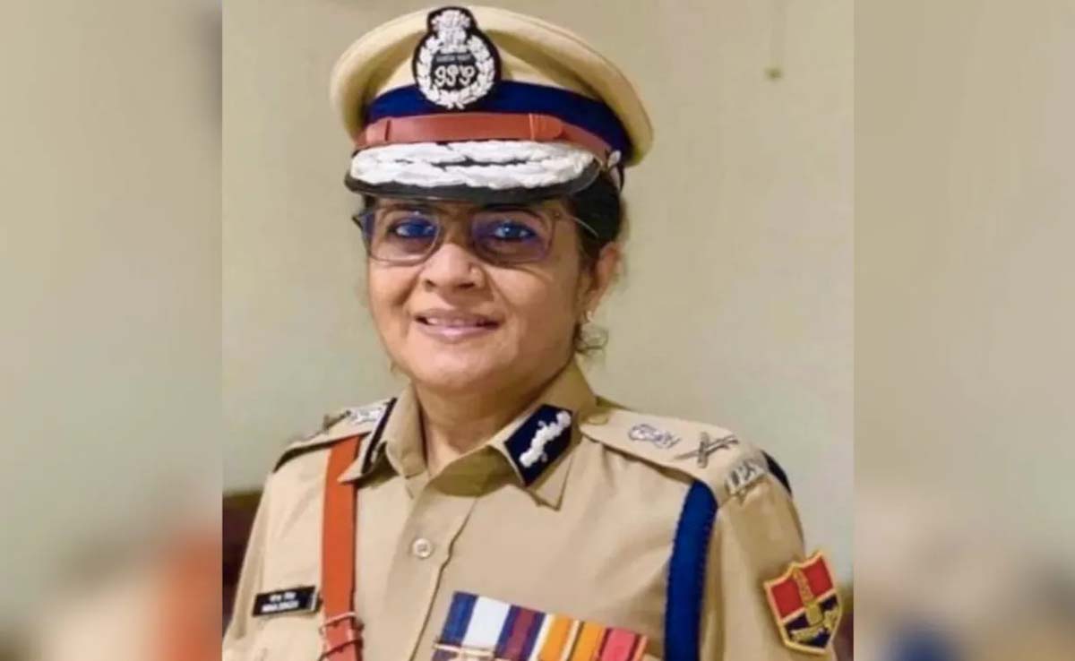 नीना सिंह को CISF की कमान, कौन हैं इतिहास रचने वाली IPS?