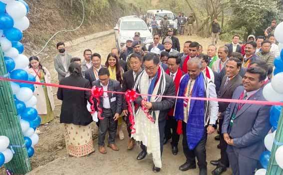 रिजिजू ने बोमडिला में राष्ट्रीय भूकंपीय वेधशाला का उद्घाटन किया