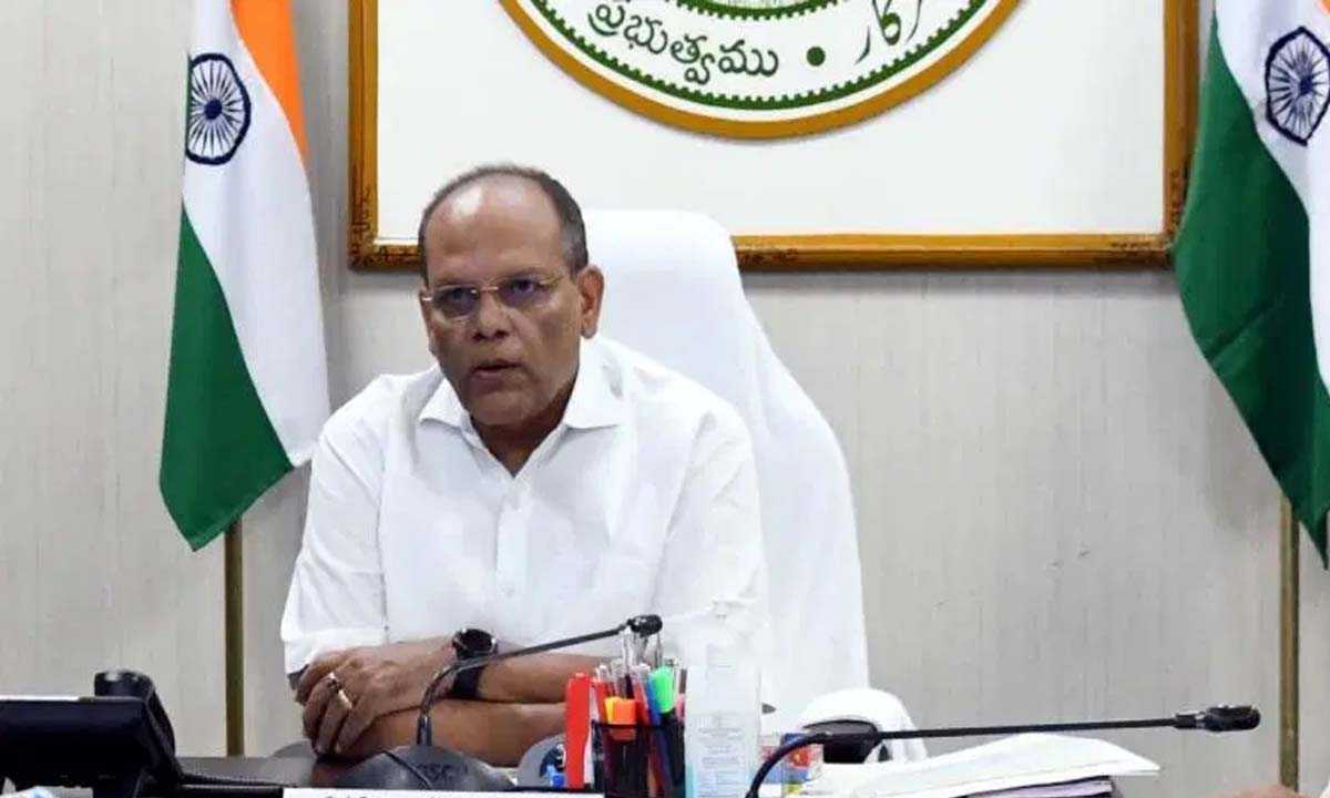 पदों से चिपके रहने वाले टीएस बाबुओं को बर्खास्त किया जाएगा