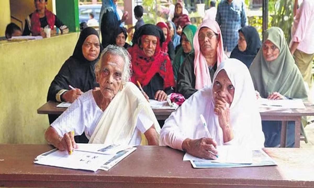कुंजिपेन्नू ने 105 साल की उम्र में साक्षरता की परीक्षा दी, सबसे उम्रदराज शिक्षार्थियों की सूची में शामिल