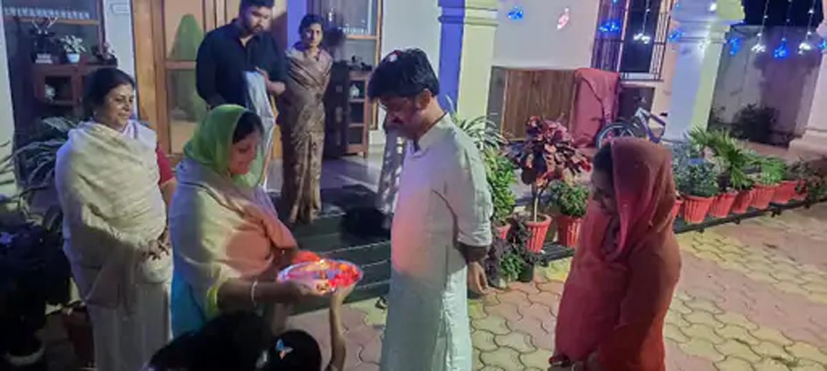 दादा फिर पिता अब पोता भी बना विधायक