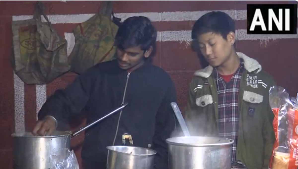 दिल्ली में ठंड का कहर बरकरार